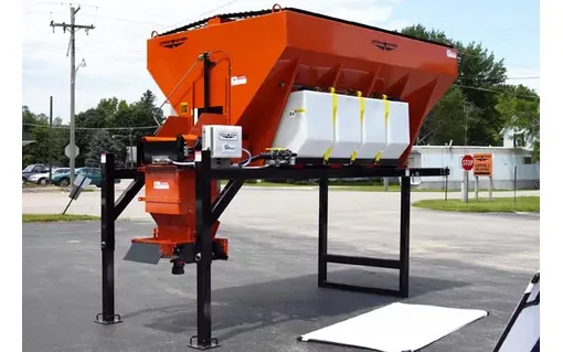 SWENSON LARGE SAND & SALT SPREADER: EV100 STOCK V-BOX